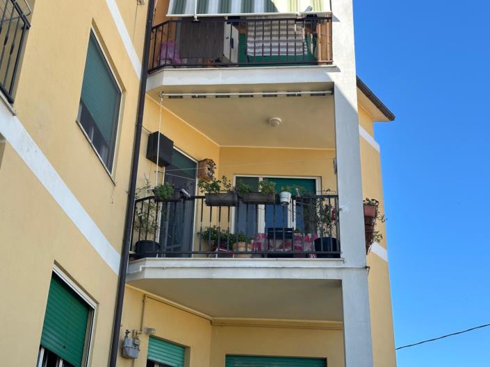 Image No.2-3 Bed Apartment for sale