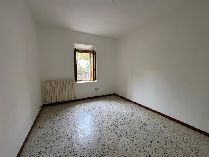 Image No.22-2 Bed Apartment for sale