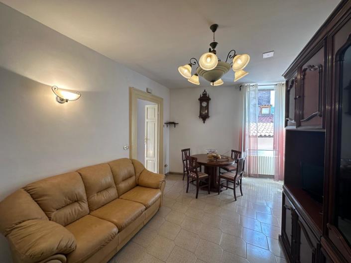 Image No.12-1 Bed Apartment for sale