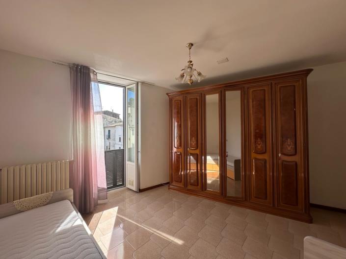 Image No.23-1 Bed Apartment for sale