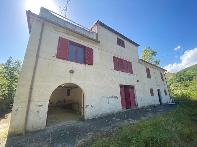 Image No.3-2 Bed Property for sale