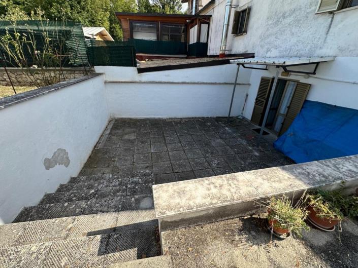 Image No.24-3 Bed Semi-Detached for sale