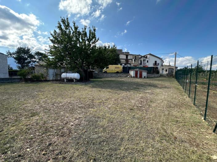 Image No.31-3 Bed Semi-Detached for sale