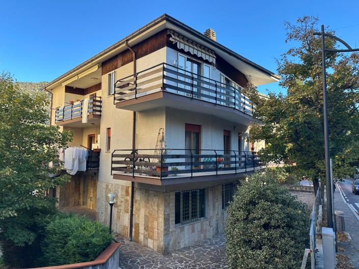 Image No.4-Commercial for sale