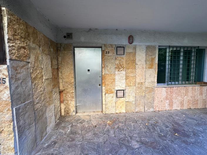 Image No.7-Commercial for sale