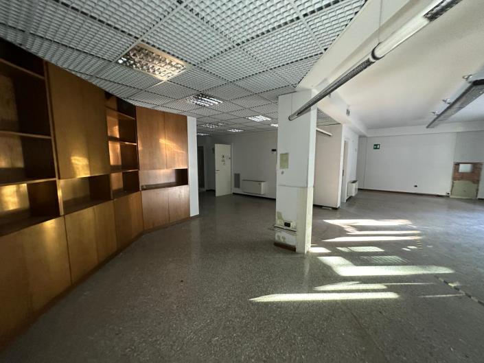 Image No.13-Commercial for sale