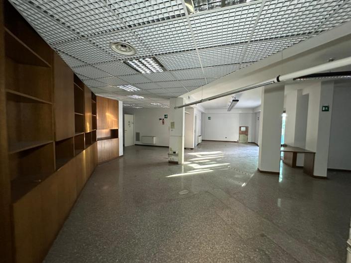 Image No.15-Commercial for sale