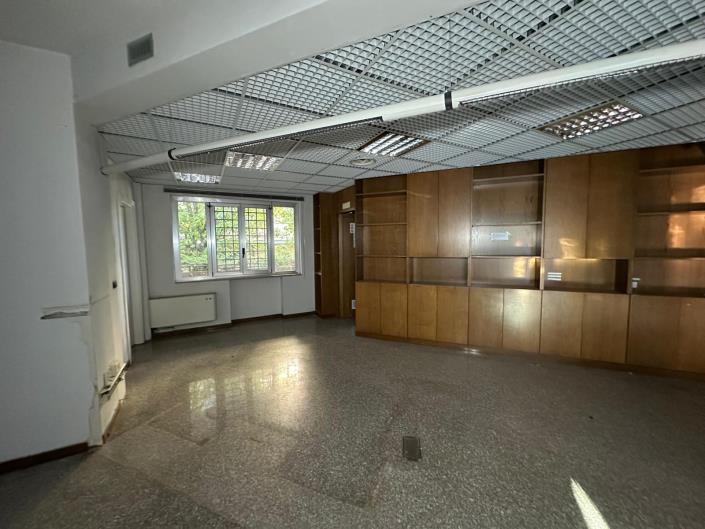 Image No.17-Commercial for sale