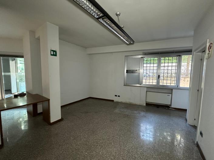 Image No.21-Commercial for sale