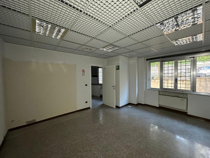 Image No.30-Commercial for sale