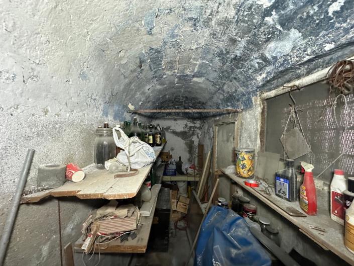 Image No.25-3 Bed Property for sale