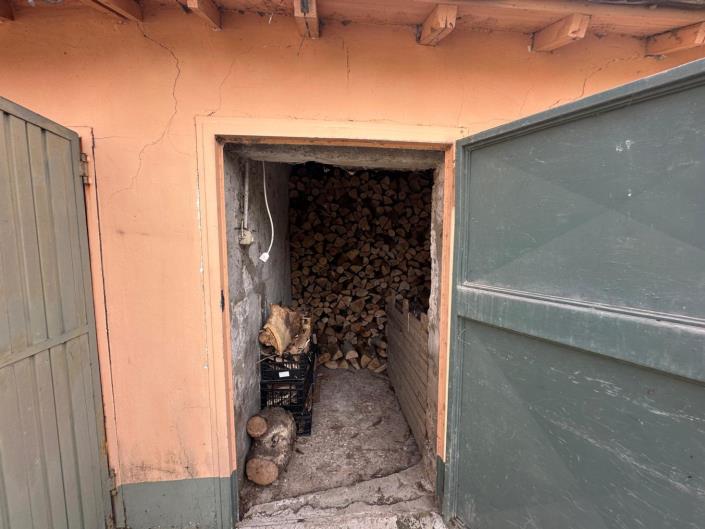 Image No.30-3 Bed Property for sale