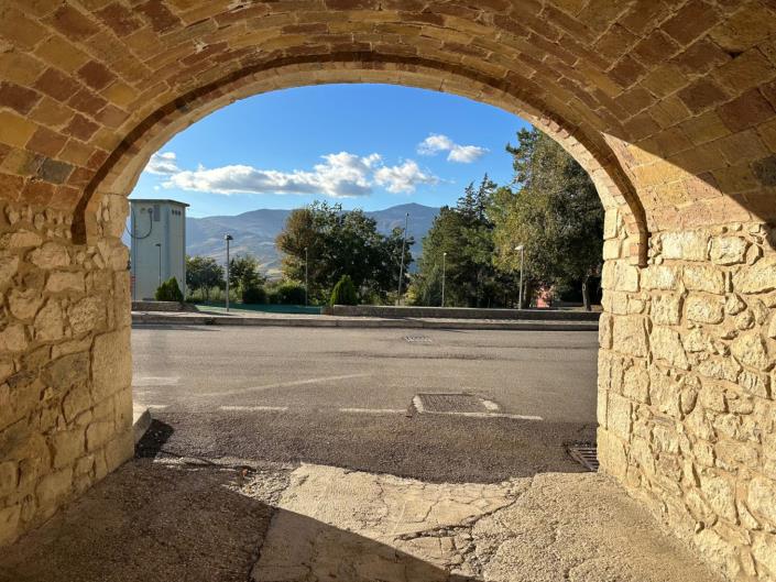 Image No.7-2 Bed Property for sale