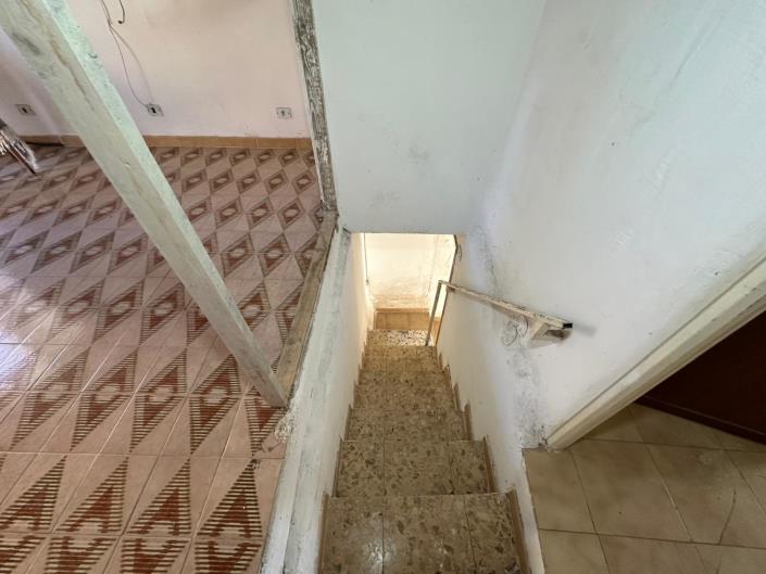 Image No.16-2 Bed Property for sale