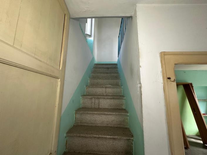 Image No.15-2 Bed Property for sale