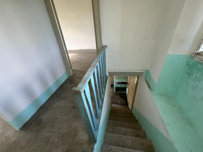 Image No.16-2 Bed Property for sale