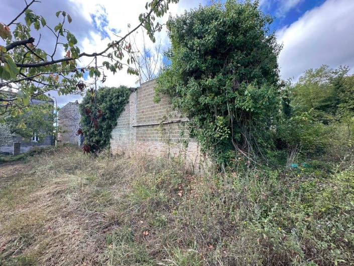 Image No.27-2 Bed Property for sale