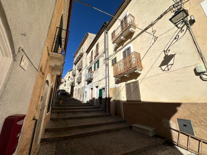 Image No.2-Appartement de 2 chambres à vendre à Villalago