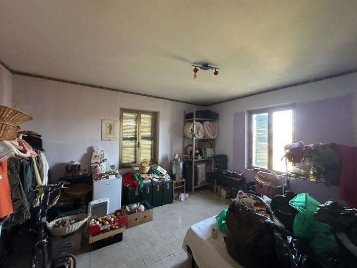 Image No.20-2 Bed Property for sale