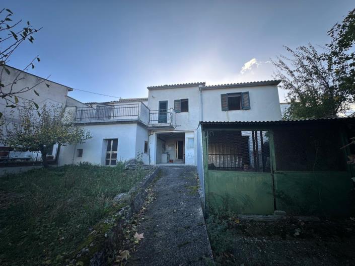 Image No.2-2 Bed Property for sale