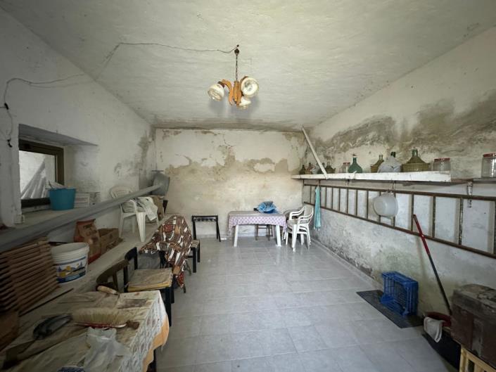 Image No.24-2 Bed Property for sale