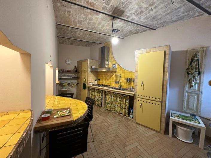 Image No.23-1 Bed Apartment for sale