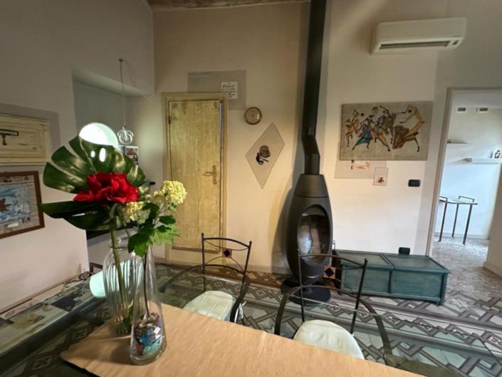 Image No.19-1 Bed Apartment for sale