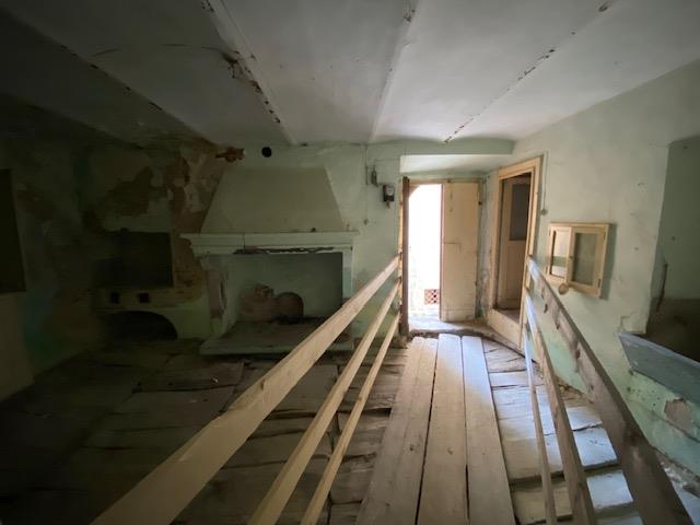 Image No.4-4 Bed Property for sale