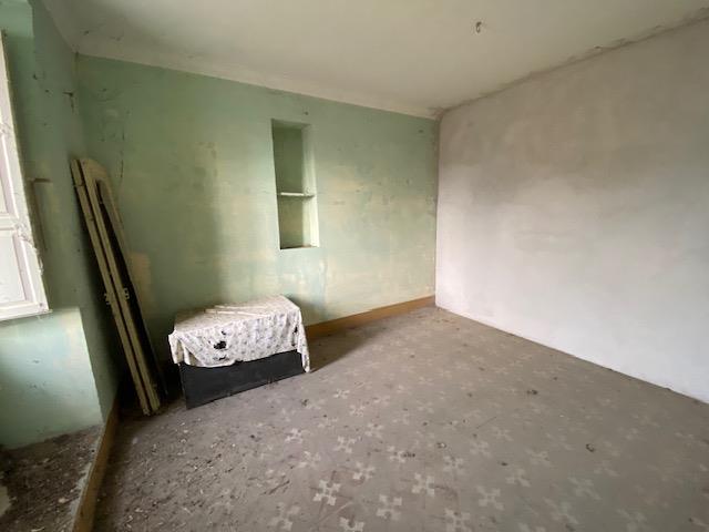 Image No.9-4 Bed Property for sale