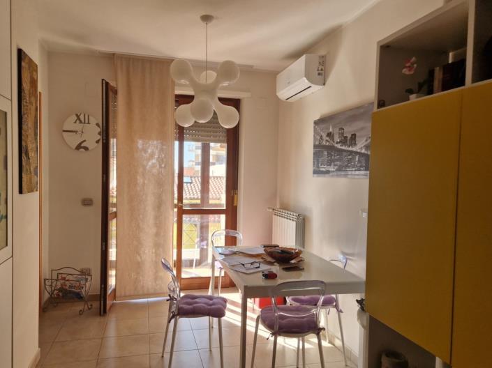 Image No.9-2 Bed Apartment for sale