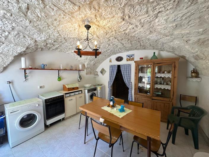 Image No.22-2 Bed Property for sale