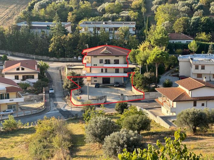 Image No.2-Appartement de 5 chambres à vendre à Cugnoli