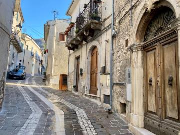 1 - Caramanico Terme, Maison de ville