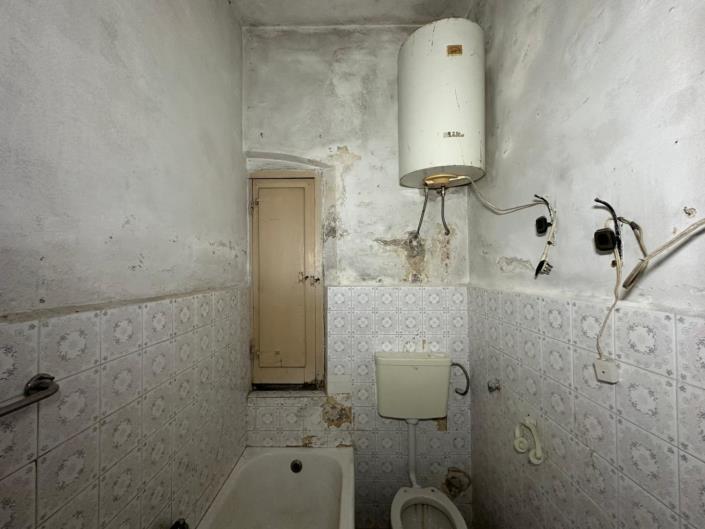 Image No.23-2 Bed Apartment for sale