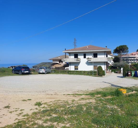 Image No.2-Appartement de 3 chambres à vendre à Silvi