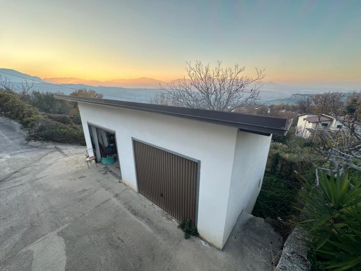 Image No.2-Propriété à vendre à Lettomanoppello