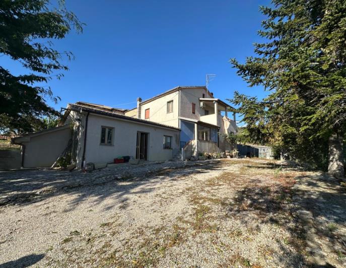 Image No.2-2 Bed Semi-Detached for sale