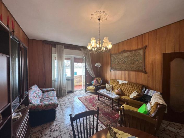 Image No.17-2 Bed Apartment for sale