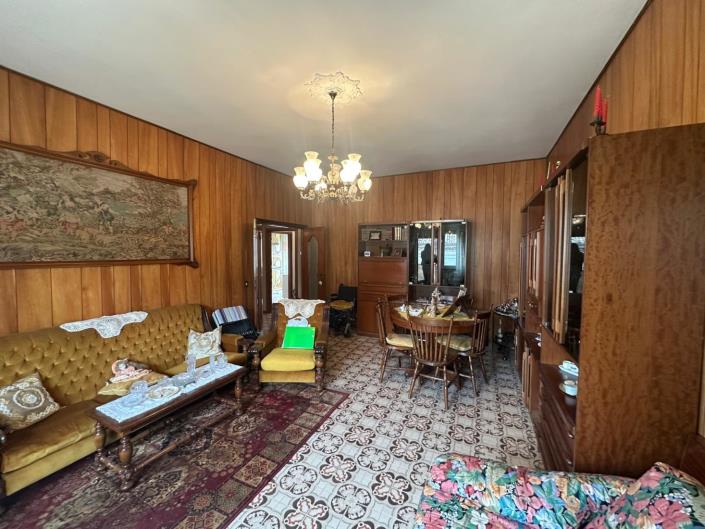 San Valentino in A.C., Apartment