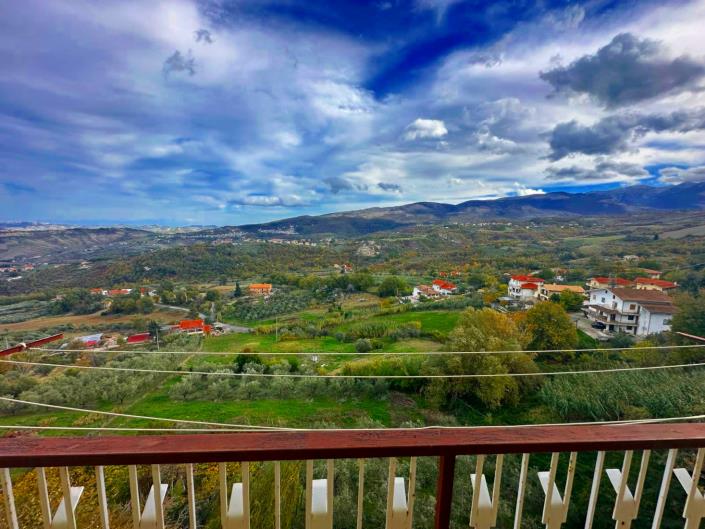 Image No.21-2 Bed Apartment for sale