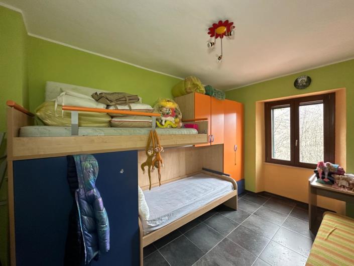 Image No.19-2 Bed Property for sale