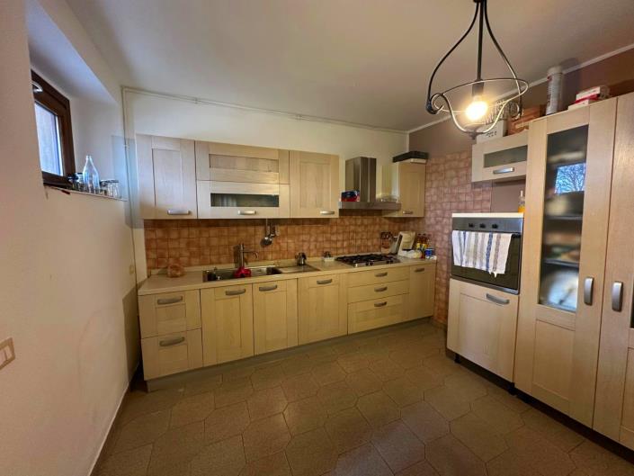 Image No.22-2 Bed Property for sale