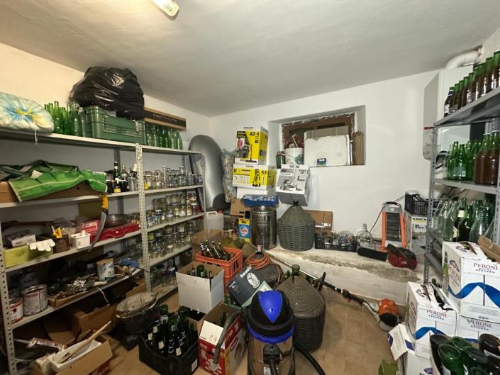 Image No.29-2 Bed Property for sale