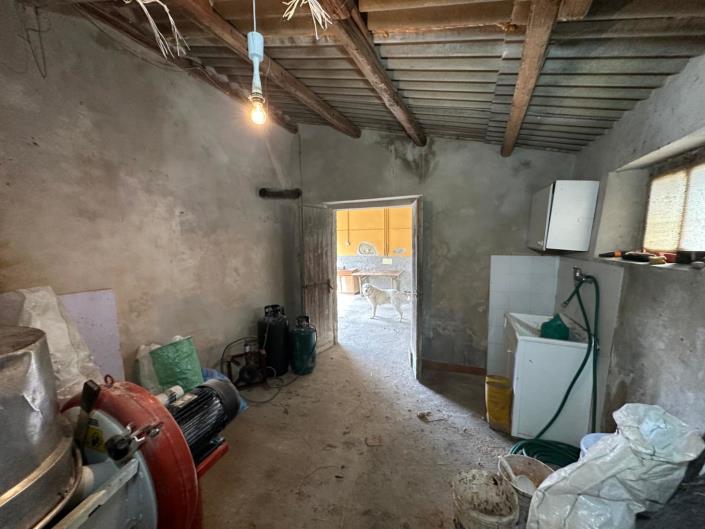 Image No.37-2 Bed Property for sale