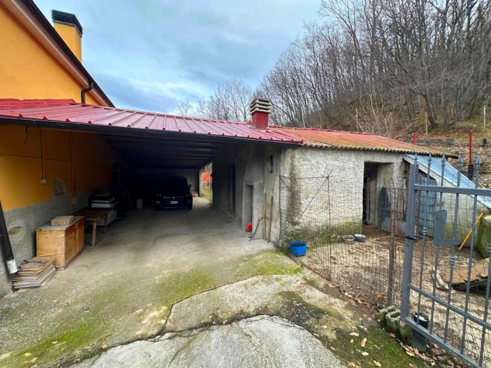 Image No.39-2 Bed Property for sale