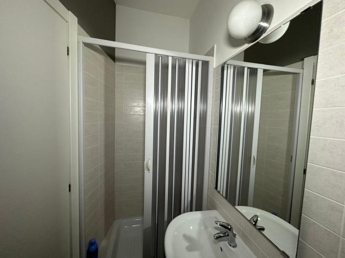 Image No.25-4 Bed Property for sale