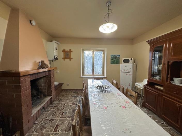 Image No.36-4 Bed Property for sale