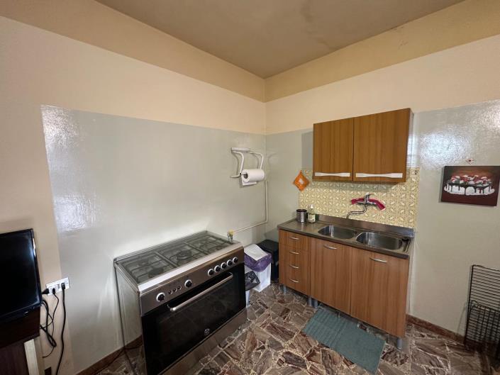 Image No.38-4 Bed Property for sale