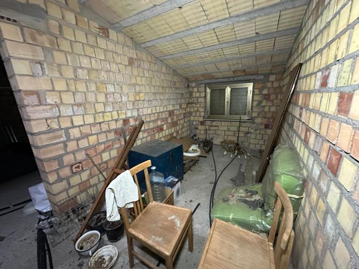 Image No.46-4 Bed Property for sale