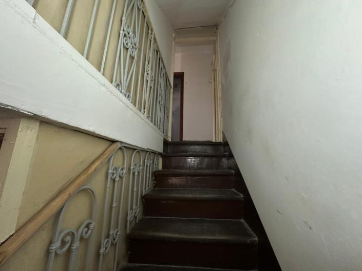 Image No.16-3 Bed Property for sale